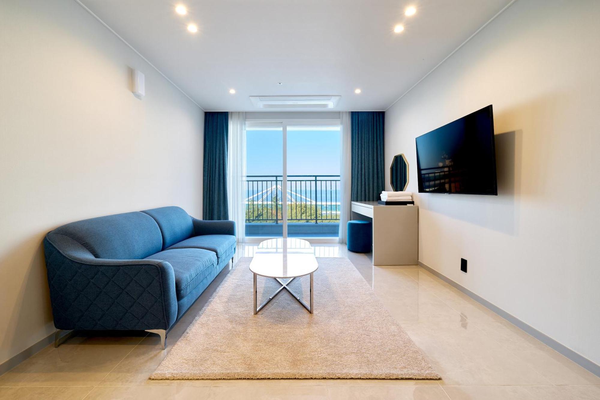 Sollavue Hotel & Resort Гангнеунг Екстериор снимка