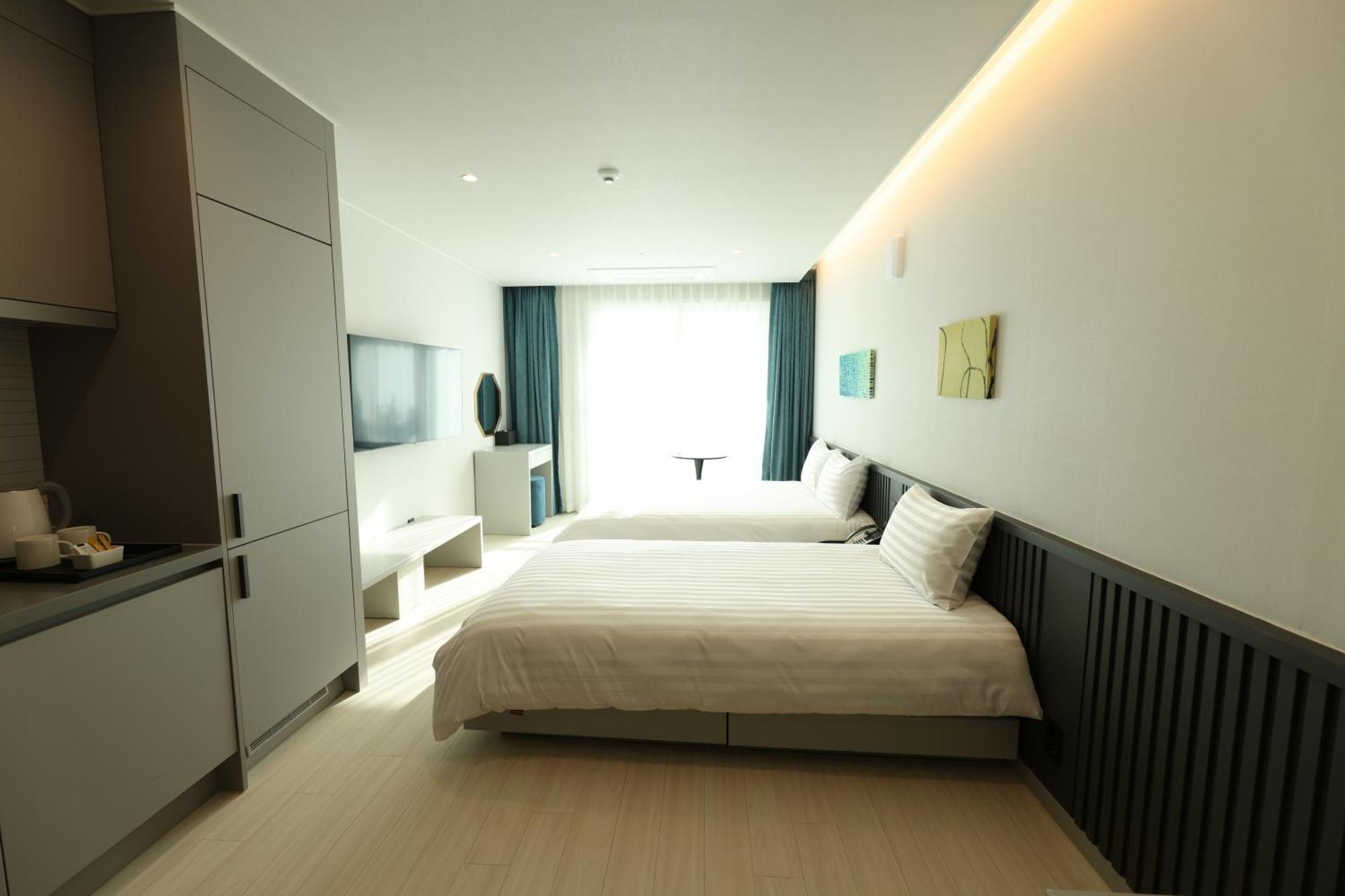 Sollavue Hotel & Resort Гангнеунг Екстериор снимка