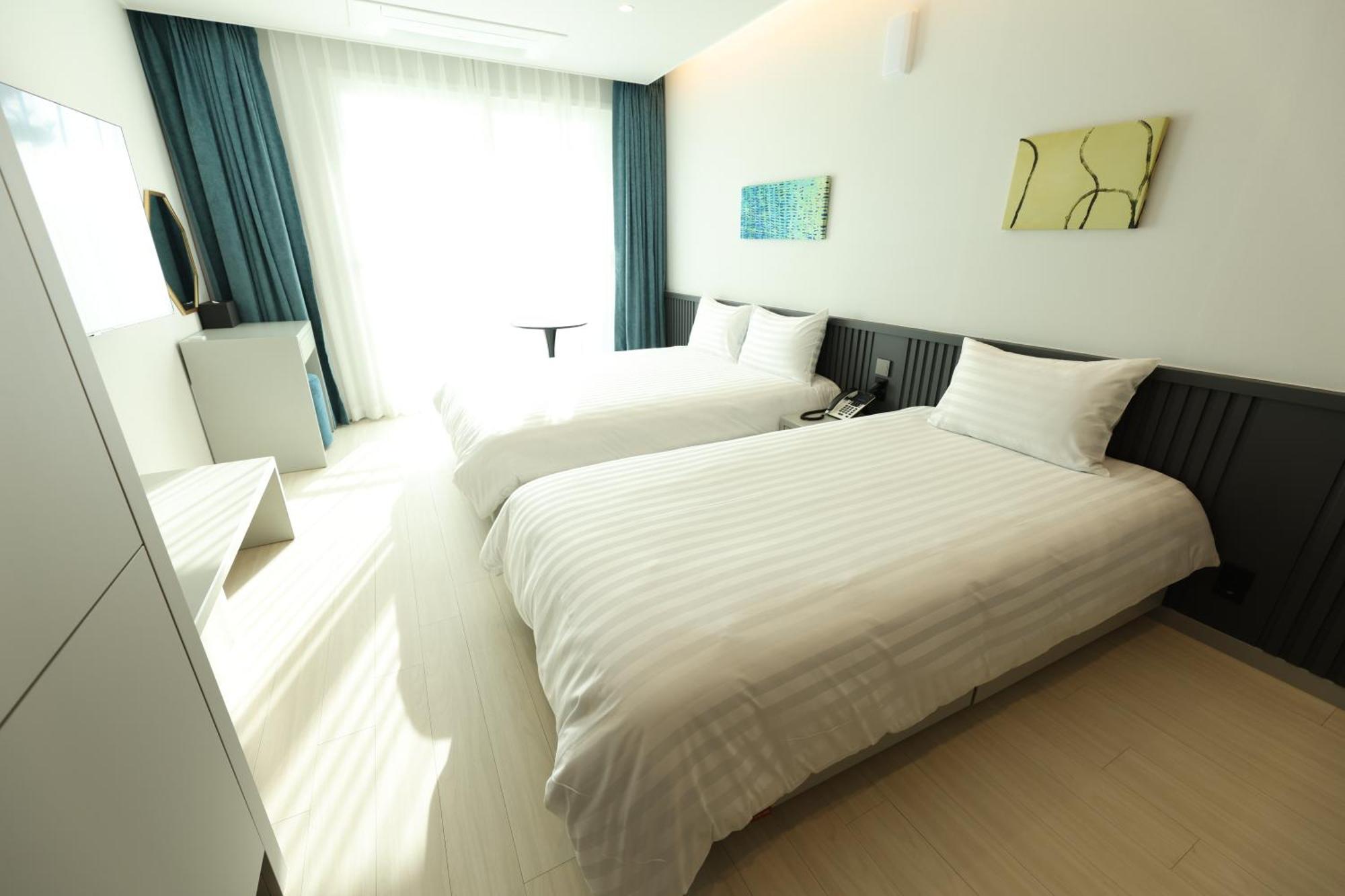 Sollavue Hotel & Resort Гангнеунг Екстериор снимка